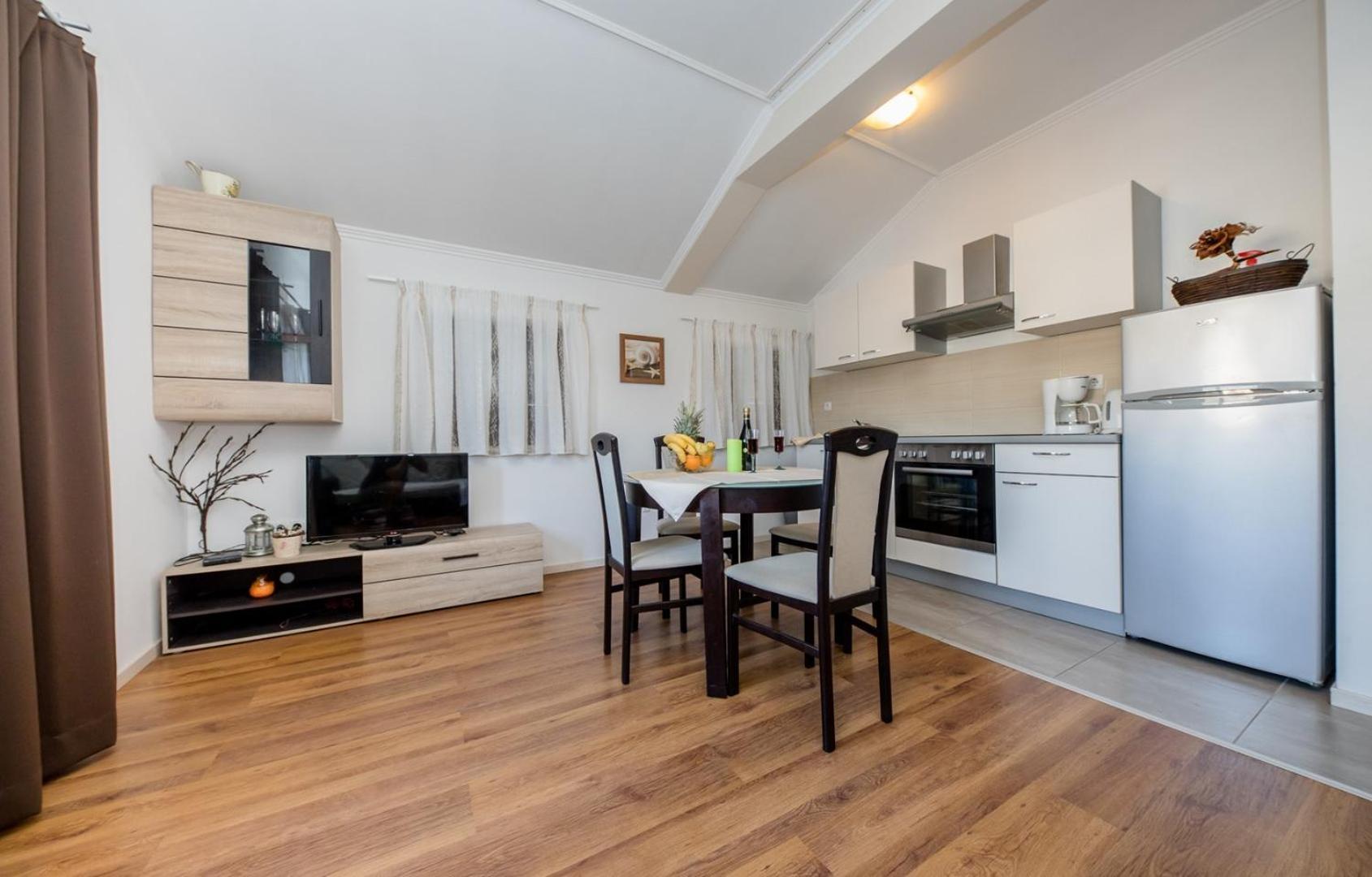Apartments Vladimir 2835 Rab Town Zewnętrze zdjęcie
